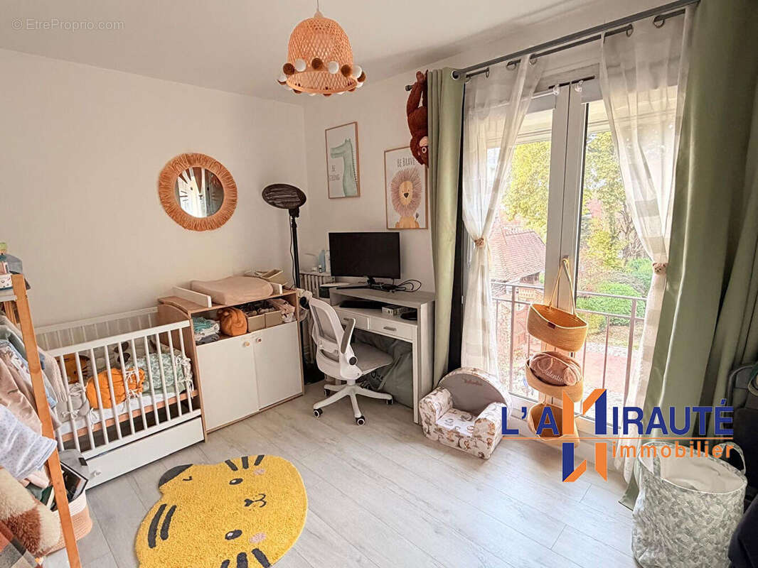 Appartement à MAISONS-LAFFITTE