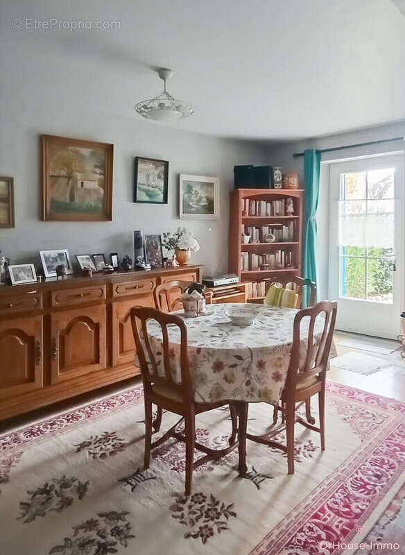 Maison 86 m² à Oulches  - photo 5