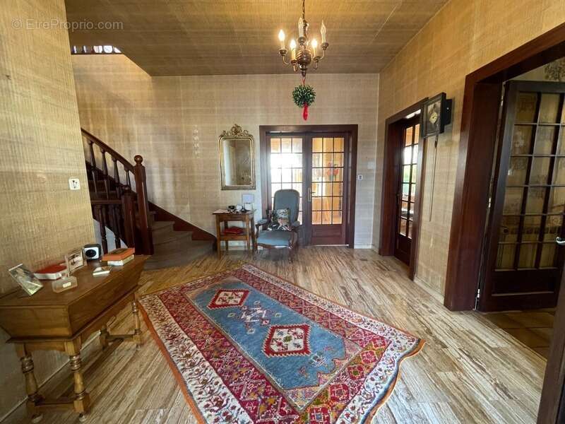 Maison à DECAZEVILLE