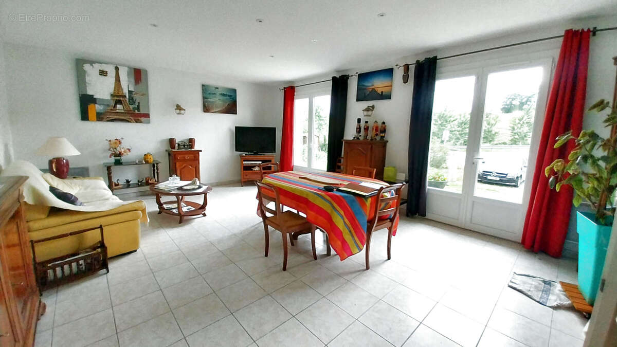 Maison à RIBERAC