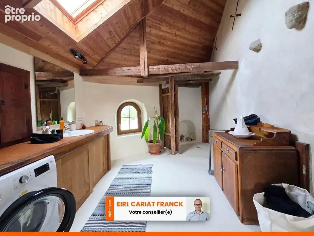 Longère en pierre de 124 m² avec 200 m² dépendances , l’ensemble sur 2478 m² de terrain clos - photo 13