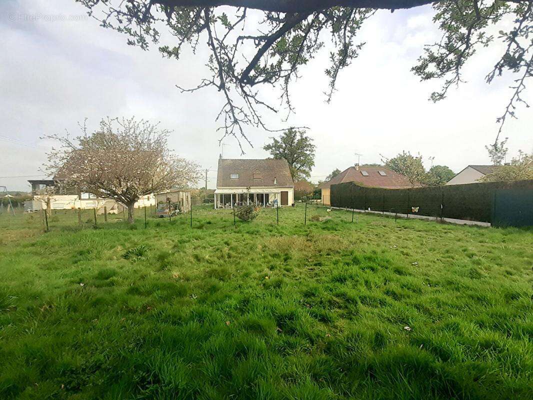 Maison à SAINT-GERMER-DE-FLY