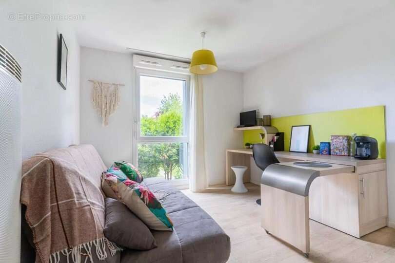 INVESTISSEMENT LOCATIF  Aulnoy-Lez-Valenciennes  Résidence Étudiante UXCO Student Lucien Jonas  6,19 % de rentabilité - photo 2
