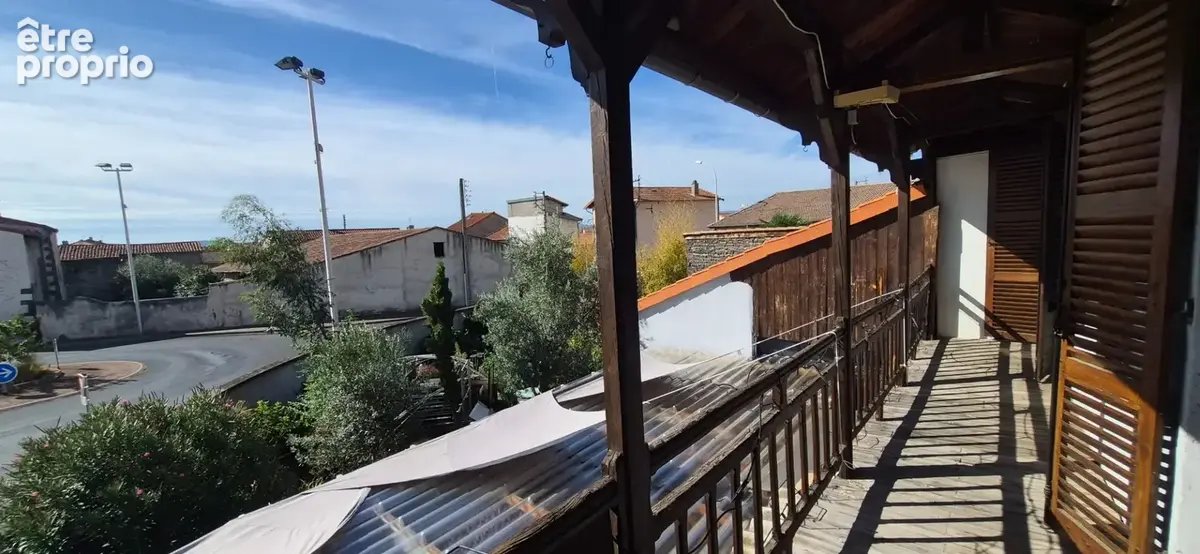 Fonds de commerce de fleuriste + immeuble à vendre à Gerzat (63) ! - photo 11