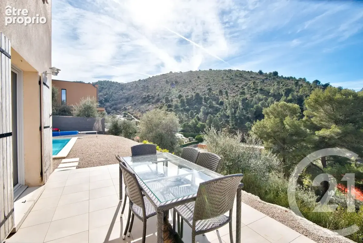 Maison 4 pièces 108 m² à vendre à Aspremont (06790) - photo 16