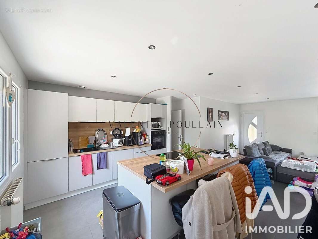 Maison 99 m² à Agneaux  - photo 6