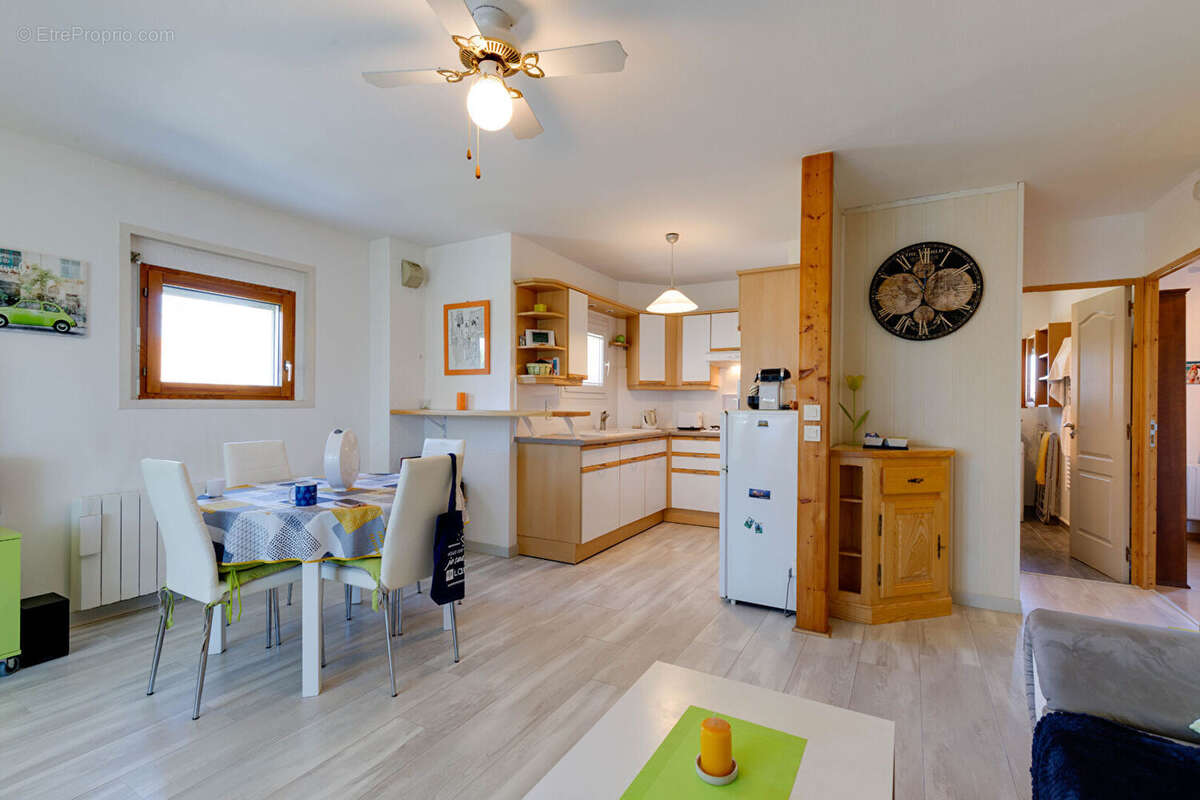 Appartement à DOUVAINE
