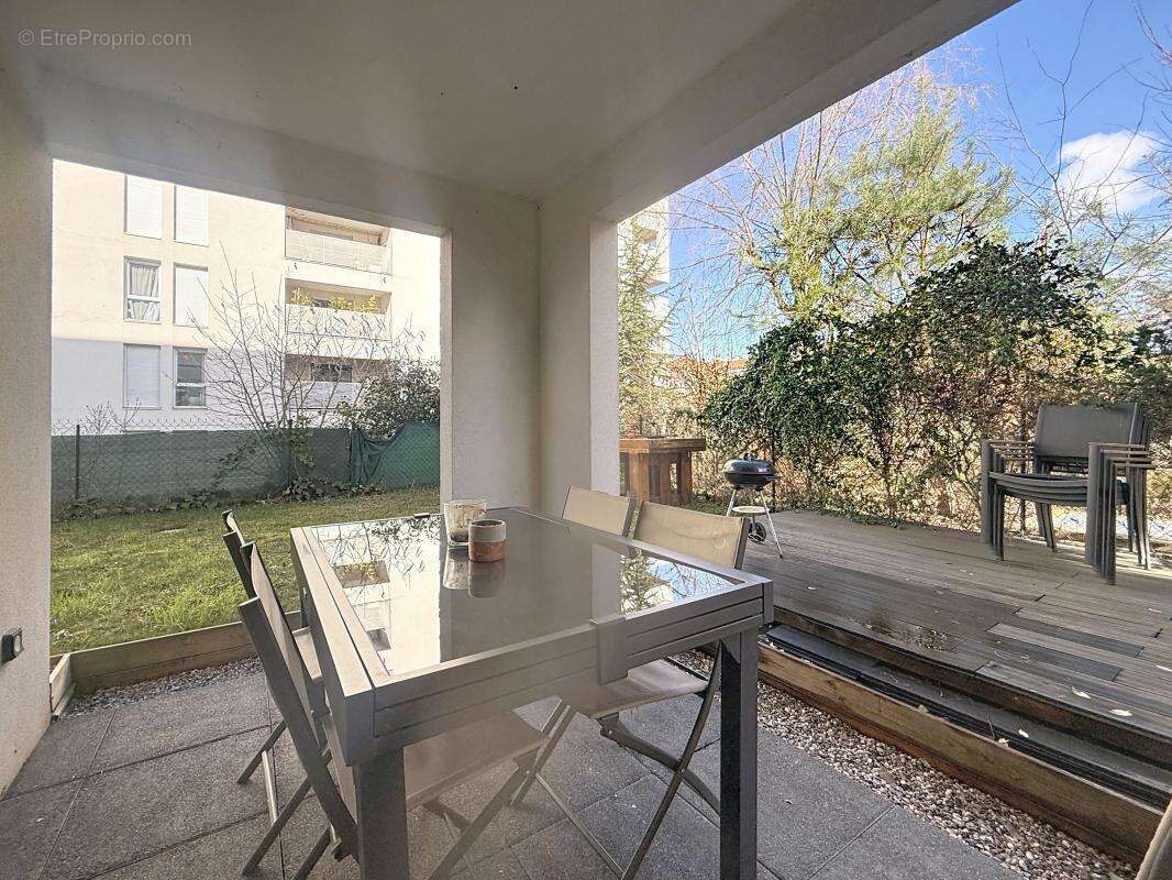 Appartement à VENISSIEUX