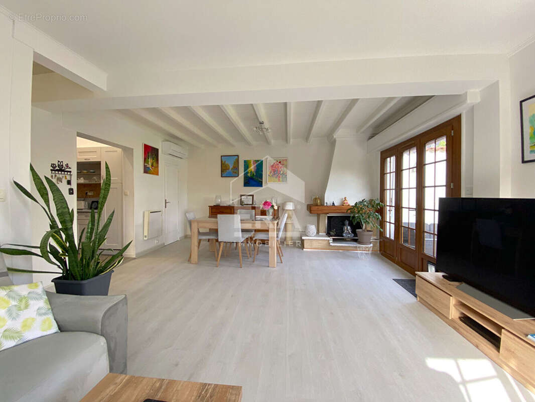 Maison à GUJAN-MESTRAS
