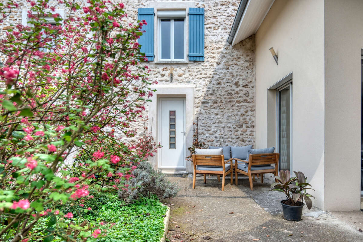 Maison à VAUGRIGNEUSE