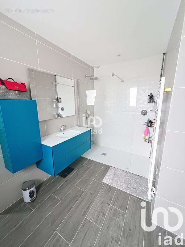 Photo 9 - Maison à AVORD