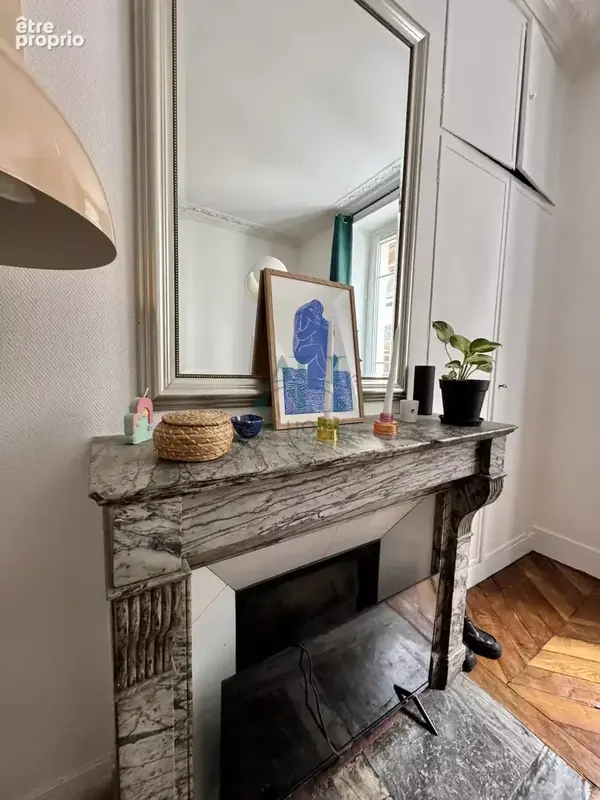 Appartement à PARIS-10E