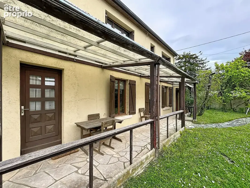 Maison à CHEVILLY