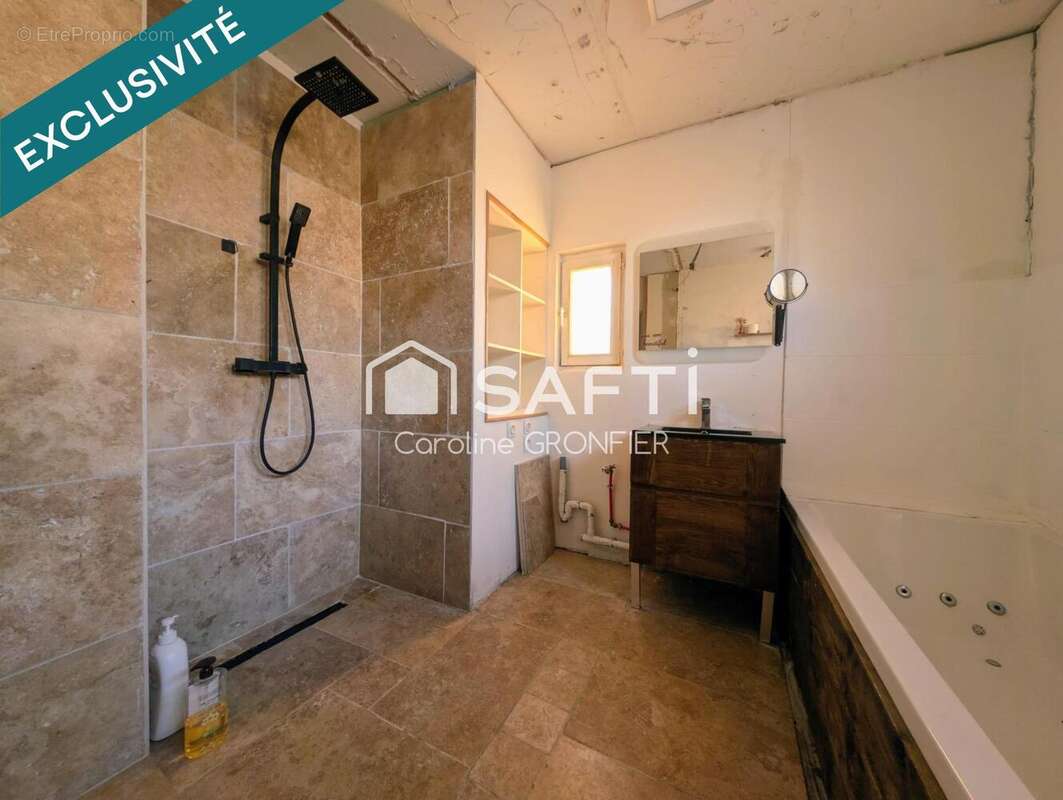 Photo 8 - Maison à PALINGES