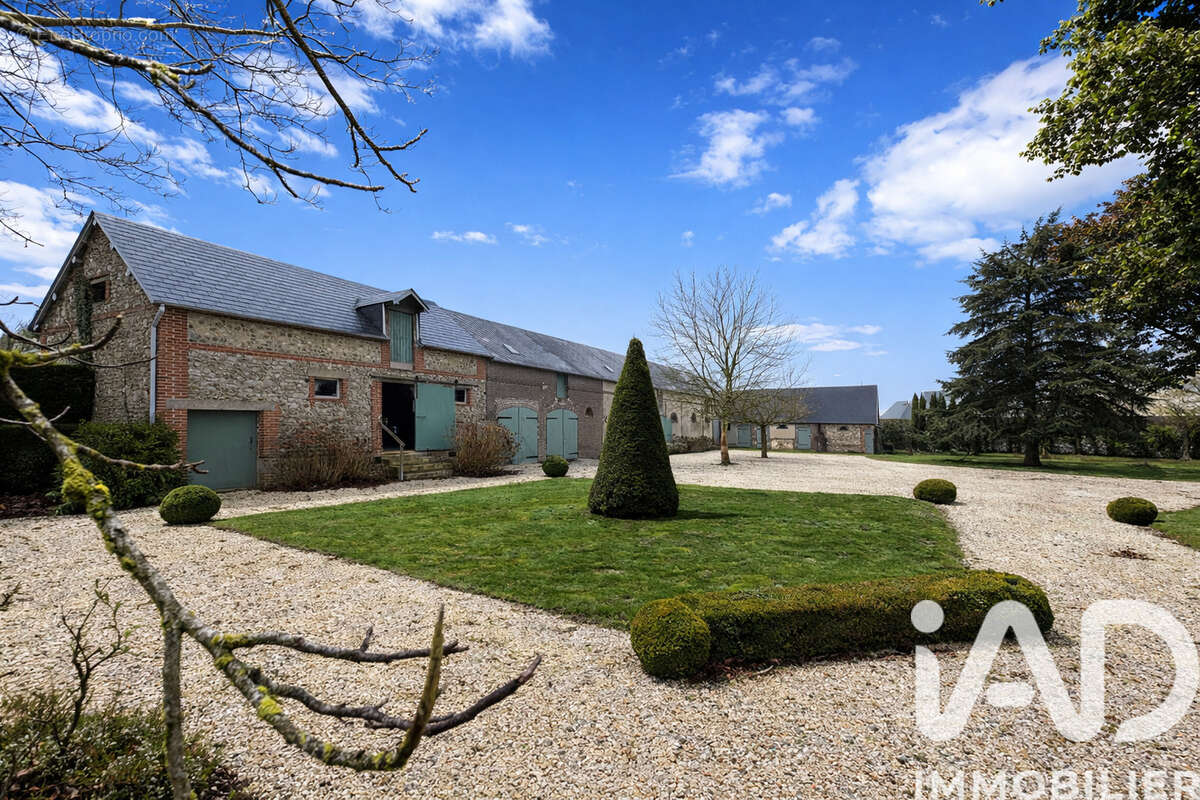 Maison 236 m² à Sacquenville  - photo 7