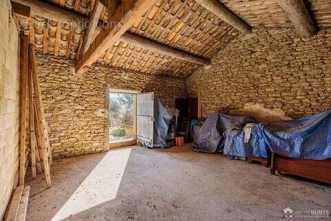Maison 110 m² à Gordes  - photo 2