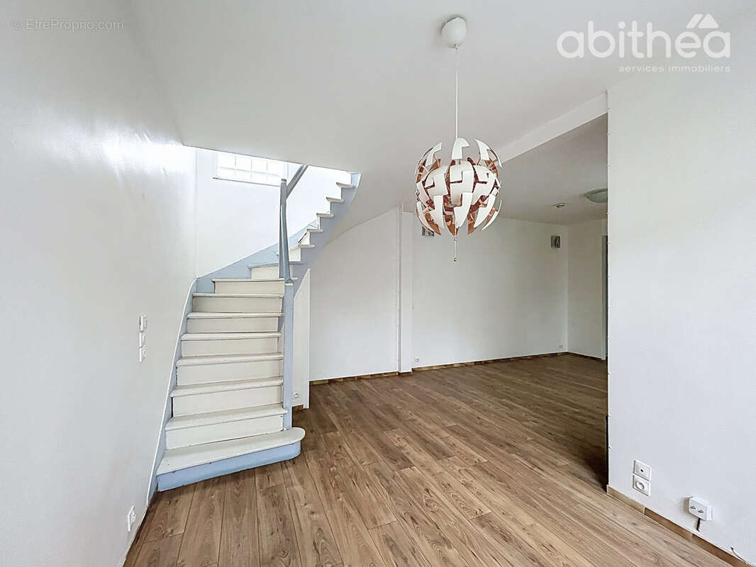 Maison à CHOISY-LE-ROI