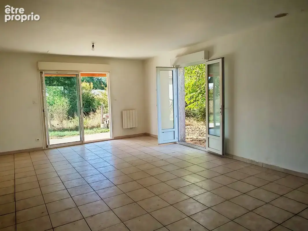 Maison de plain-pied T4 sur 1,09 hectares - photo 5