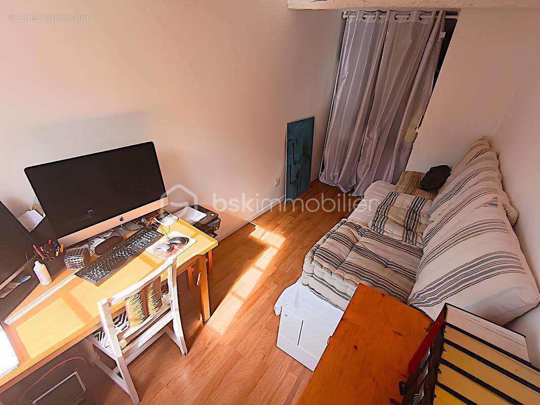 Maison à SIX-FOURS-LES-PLAGES