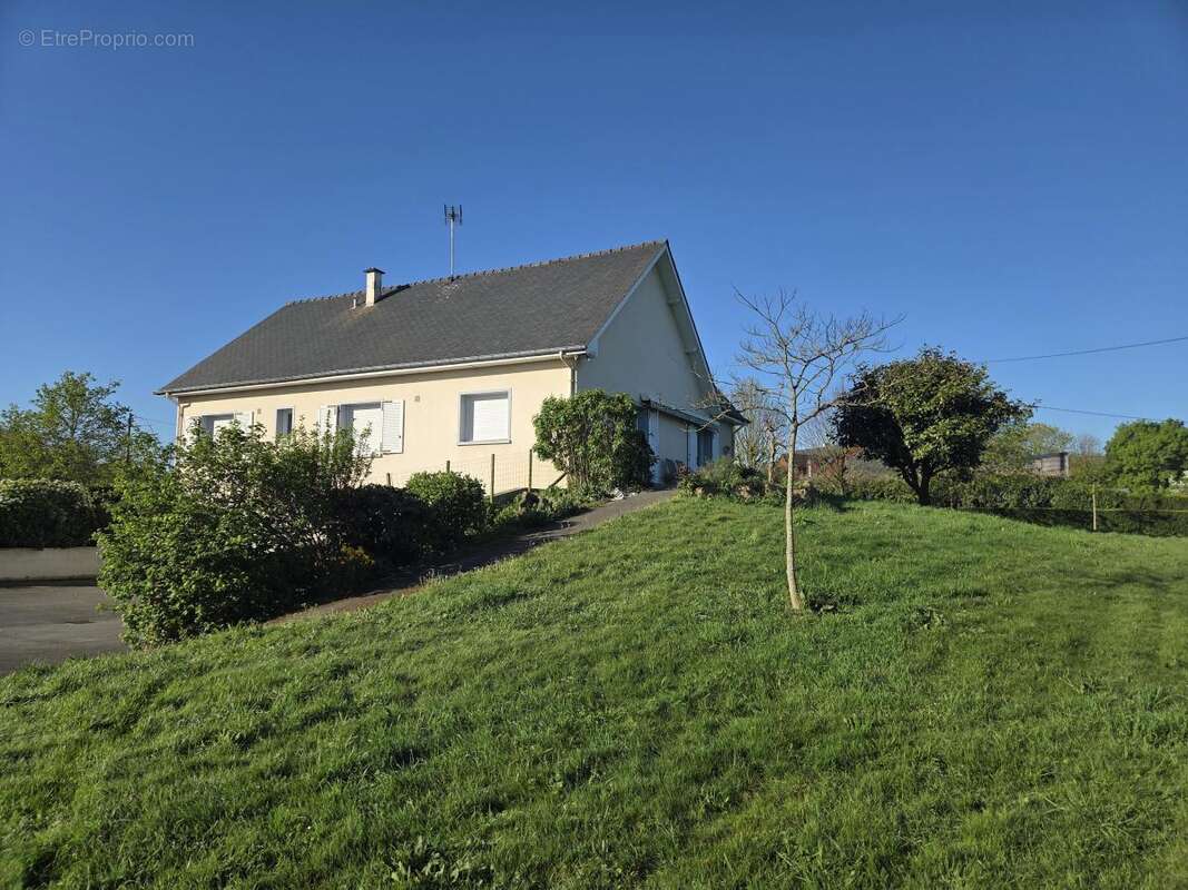 Maison à CHATEAU-GONTIER
