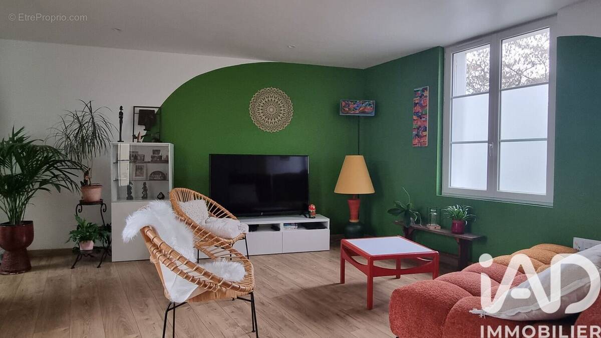 Photo 1 - Maison à TOURS
