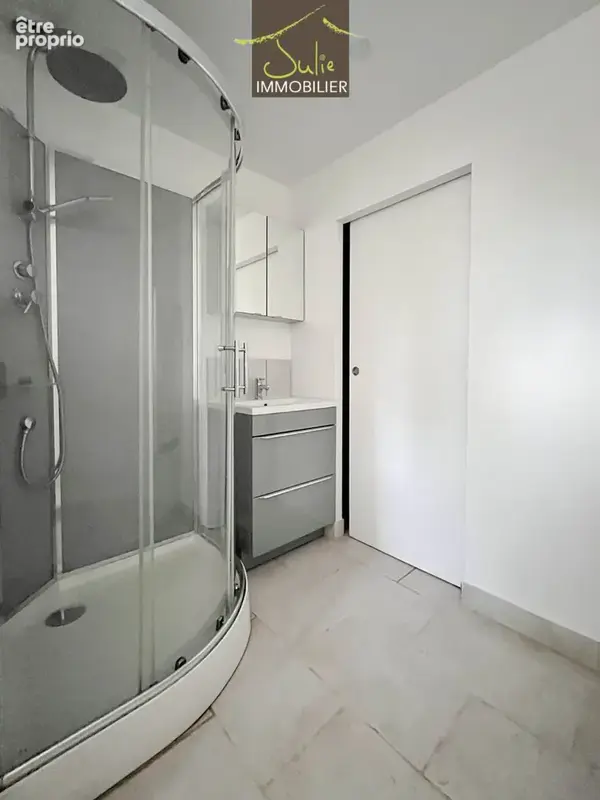 Maison restaurée sur 680m2 de terrain. Idéal 1er achat ou investisseur ! - photo 5