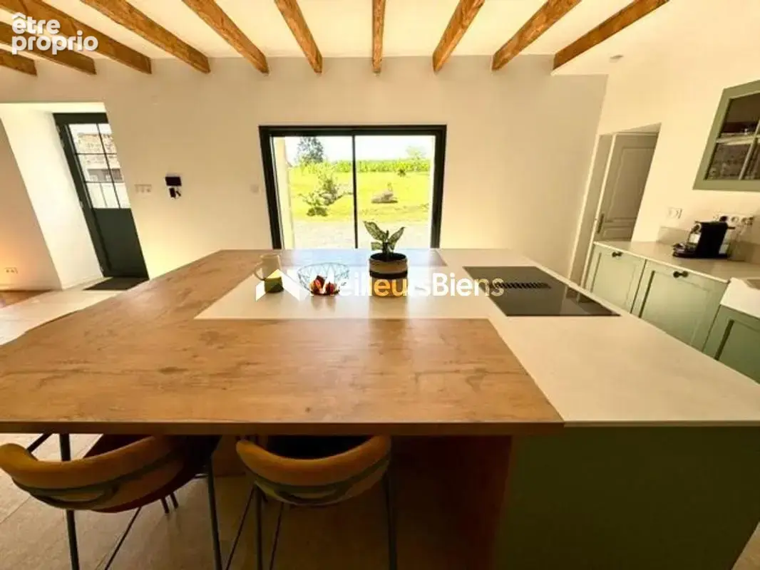 Maison en pierres 149 m² - rénovation de qualité - photo 5