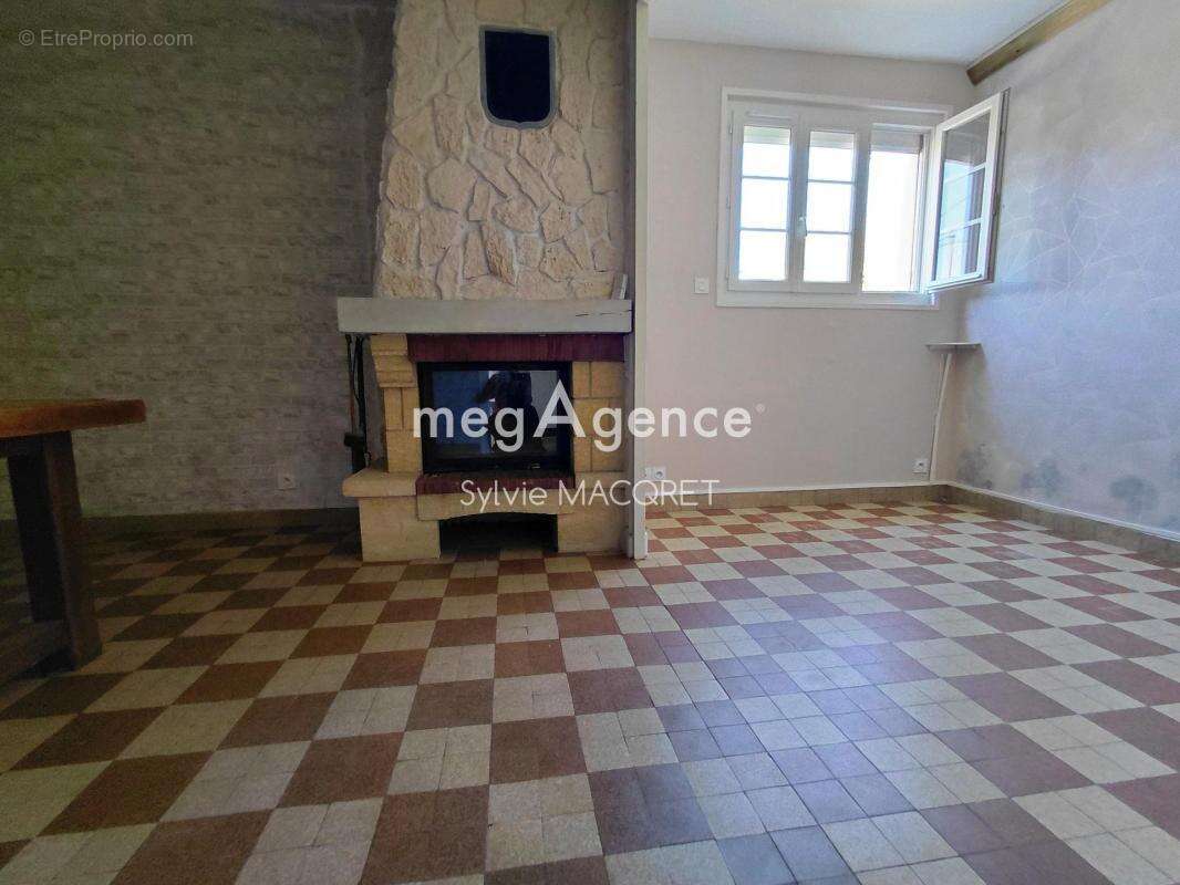 Maison a châtre sur cher - photo 8