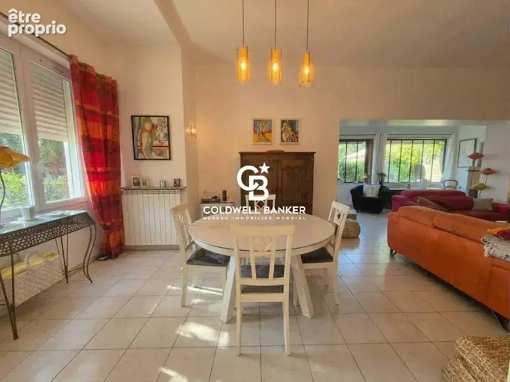 FRÉJUS – LA TOUR DE MARE  Jolie maison familiale avec terrasse et jacuzzi - photo 8