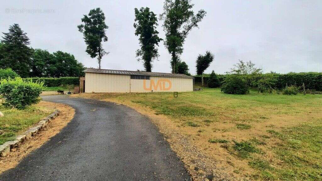 Maison à MONDOUBLEAU