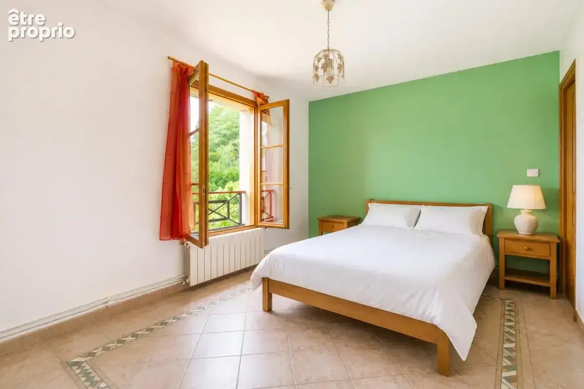 Maison de 8 pièces de 214 m² à Presles - photo 9