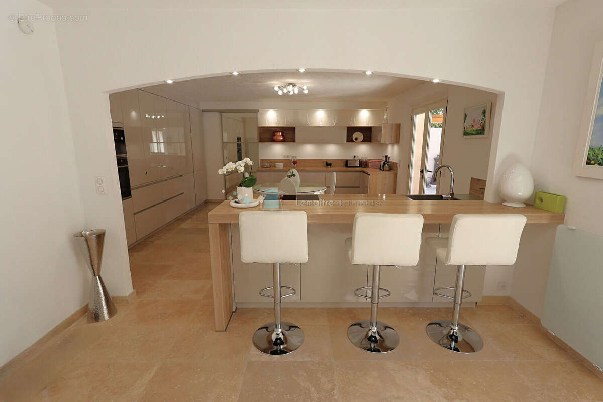 Maison à PEYMEINADE