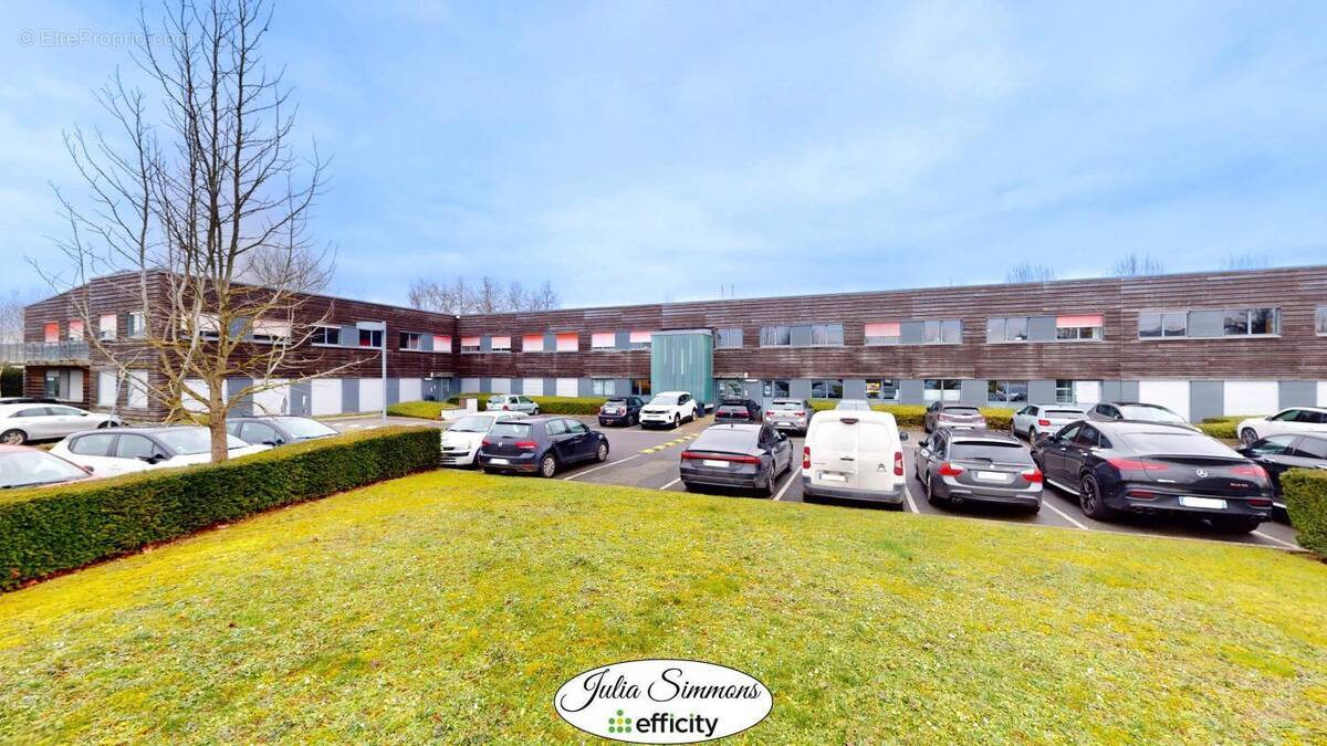 Commerce à BOIS-D'ARCY