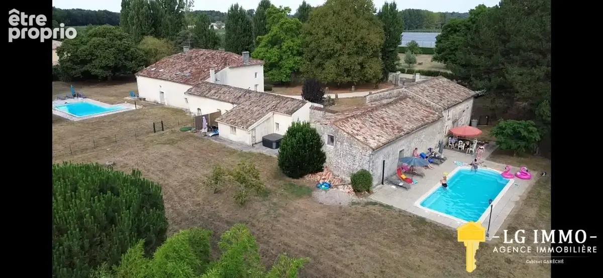 Superbe propriété composée d'une maison de maître et de deux gîtes au milieu de son parc arboré - photo 66