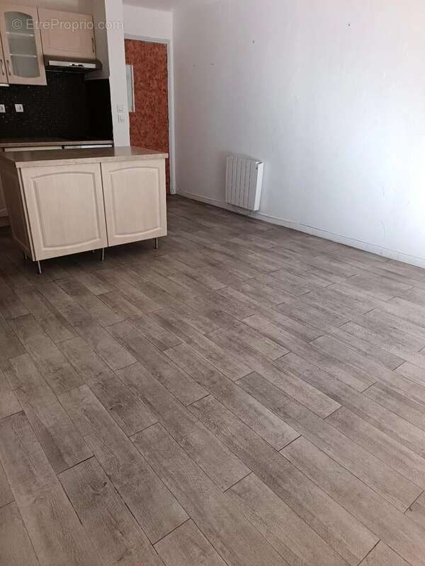 Appartement à SIX-FOURS-LES-PLAGES