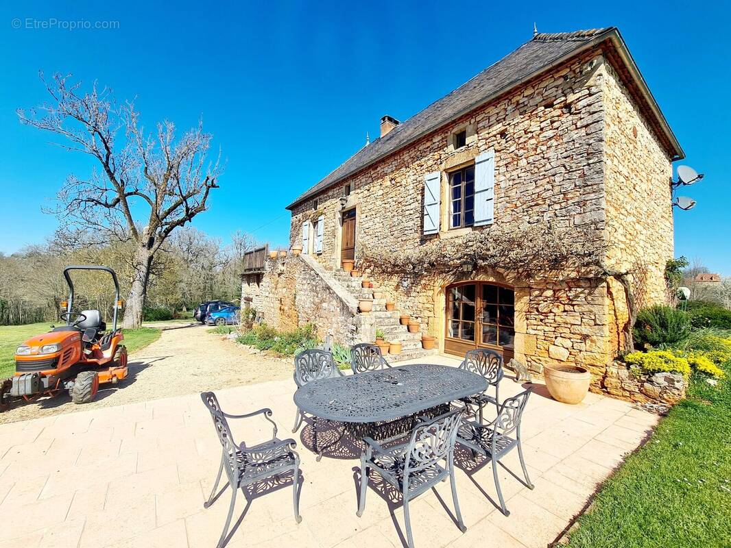 Maison à DEGAGNAC