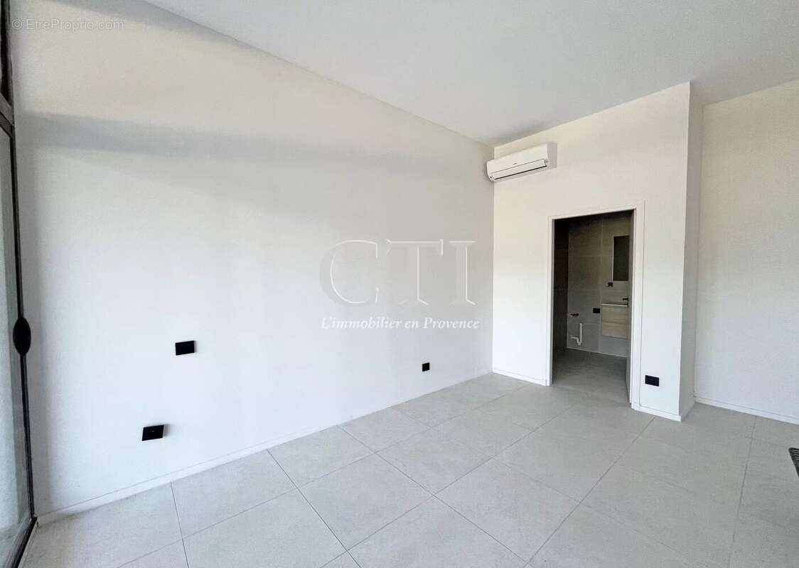 Appartement T3 70.80 m² Résidence "Les Terrasses du château" - photo 8