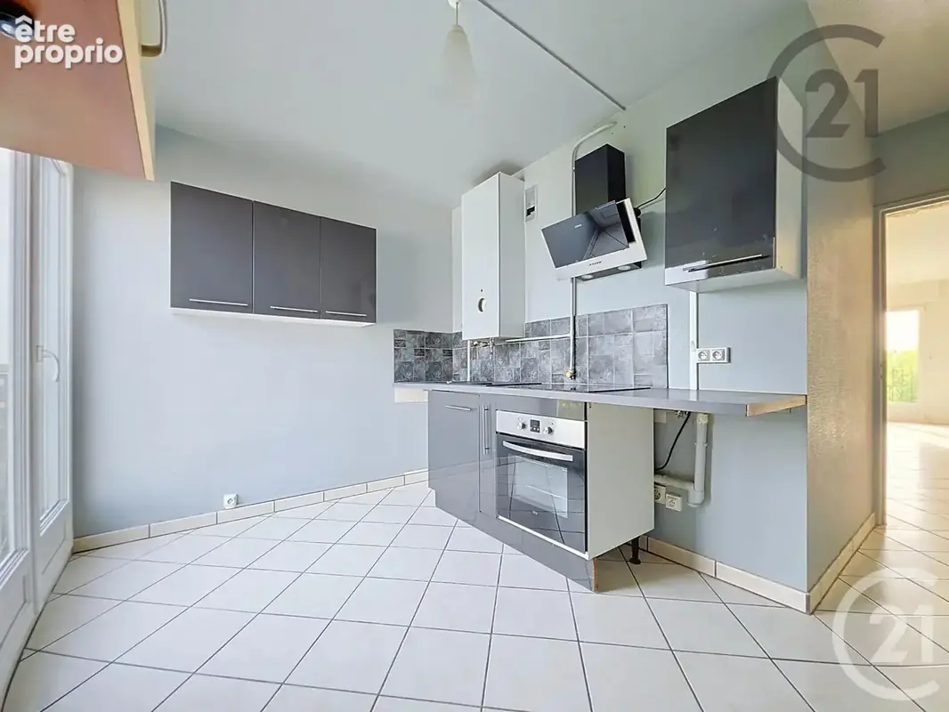 Appartement 4 pièces 74 m² à vendre à Troyes (10000) - photo 5