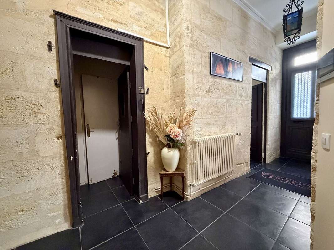 Appartement à BORDEAUX