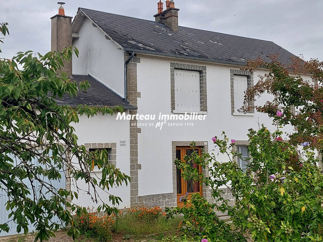 Maison à VIBRAYE