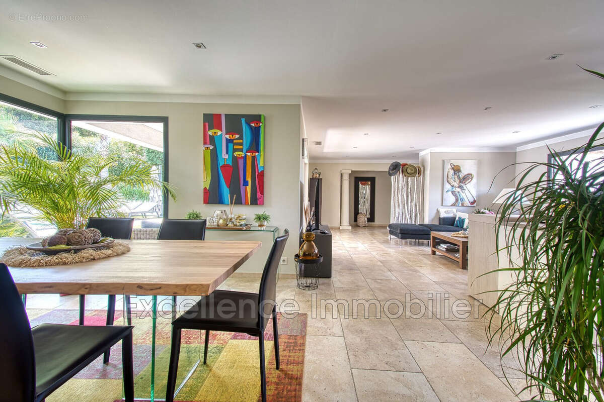 Maison à SAINTE-MAXIME