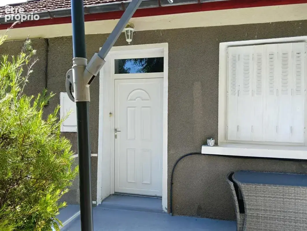 Maison en Pierres rénovée, 3 Chambres, garage, jardin, terrasses - photo 4