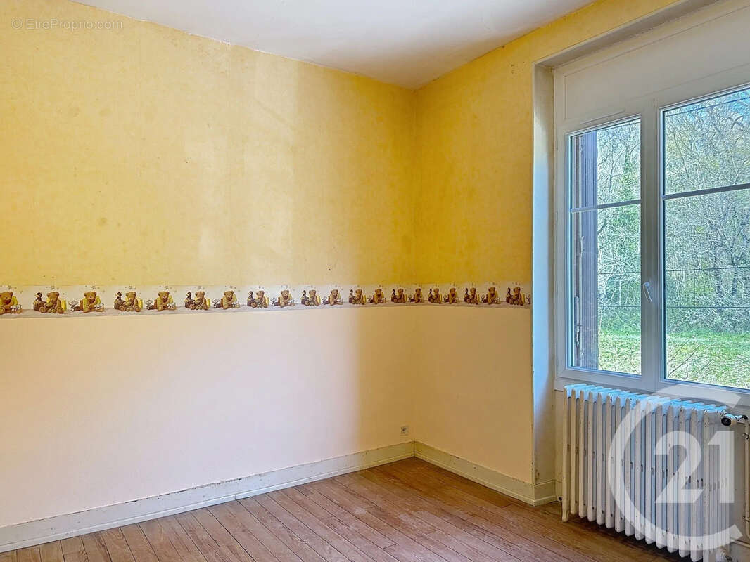 Maison 110 m² à L'isle-D'espagnac  - photo 6