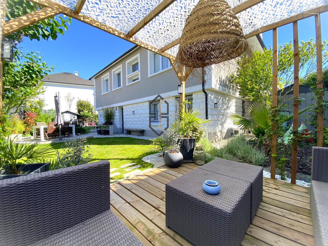 Maison à ORMESSON-SUR-MARNE