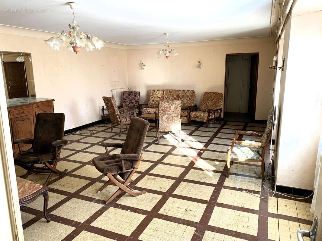 Maison 294 m² à Loupiac  - photo 203