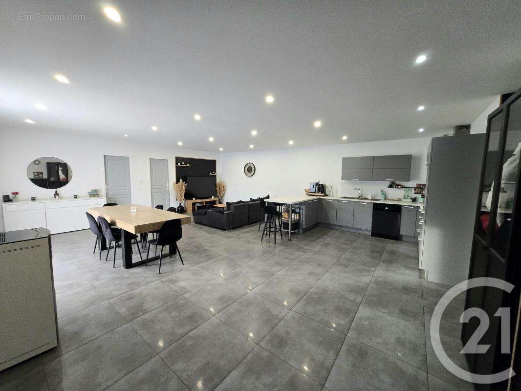 Maison à HEMEVILLERS