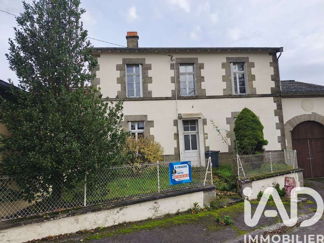 Maison 156 m² à Serocourt  - photo 2