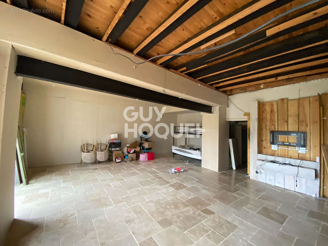 Maison à SAINT-DENIS-DE-PILE