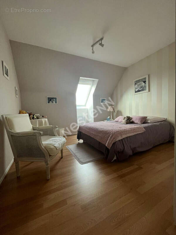 Maison à MARLY-LA-VILLE