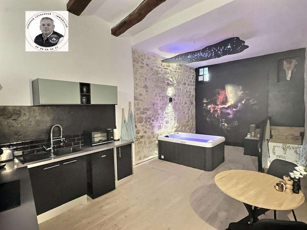 Appartement à LORGUES